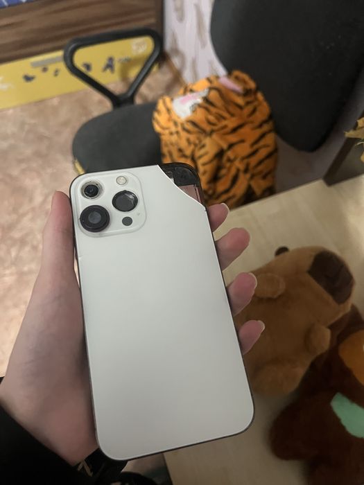 Айфон хр в корпусе 13