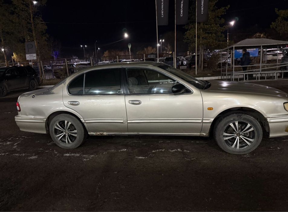 Продам Nissan Maxima