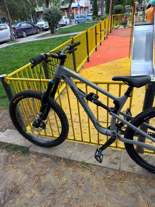 Планински ендуро велосипед Nukeproof mega 275 2021