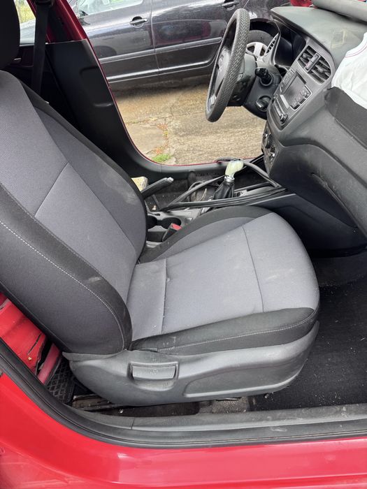 Scaun dreapta fata pasager Hyundai i20 2014-2020
