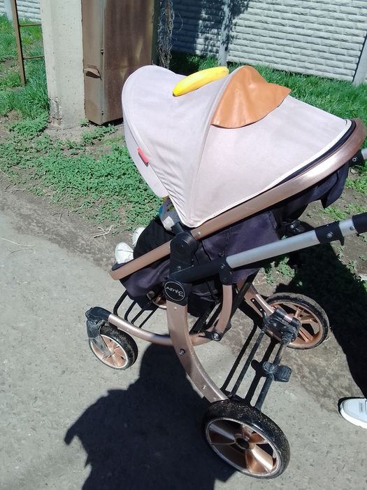Детская коляска продам