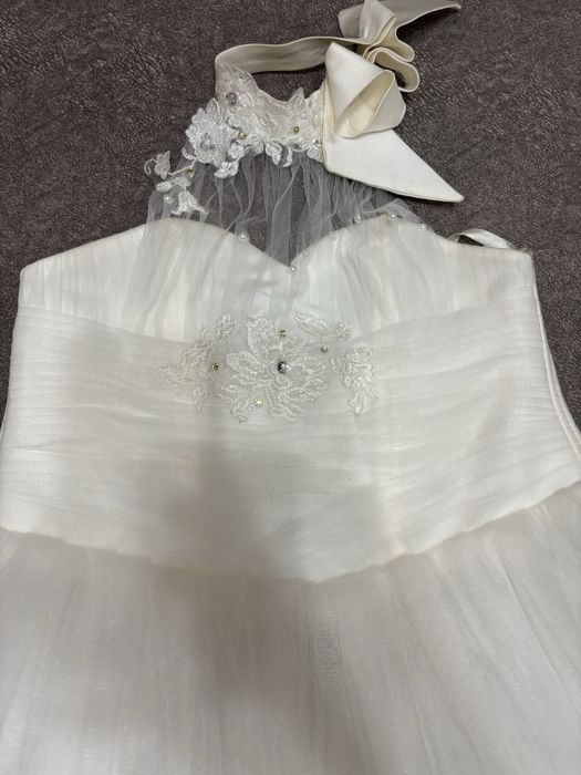 Продам нежное платье