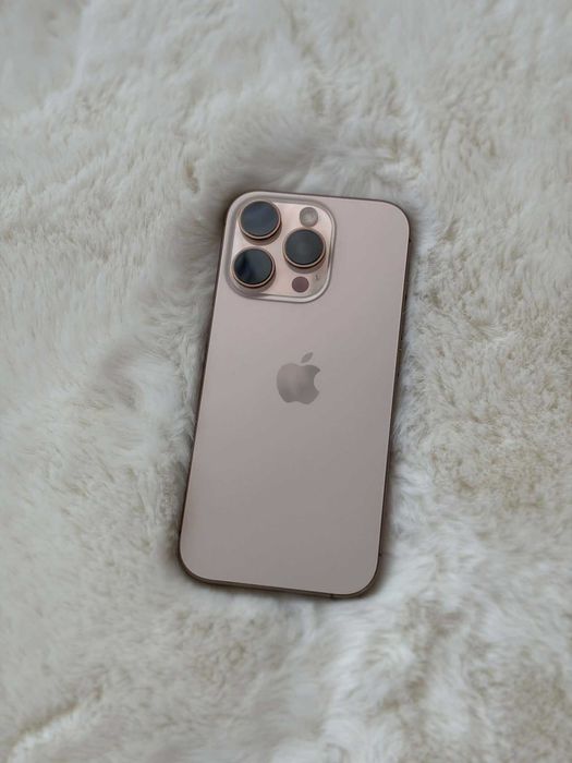 iPhone 16 Pro 256GB неразличим от нов