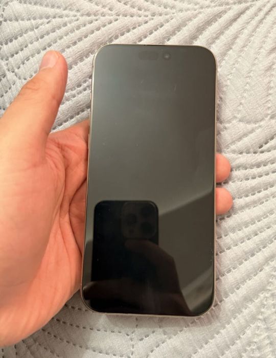 Айфон 16 про макс 256гб сост идеал