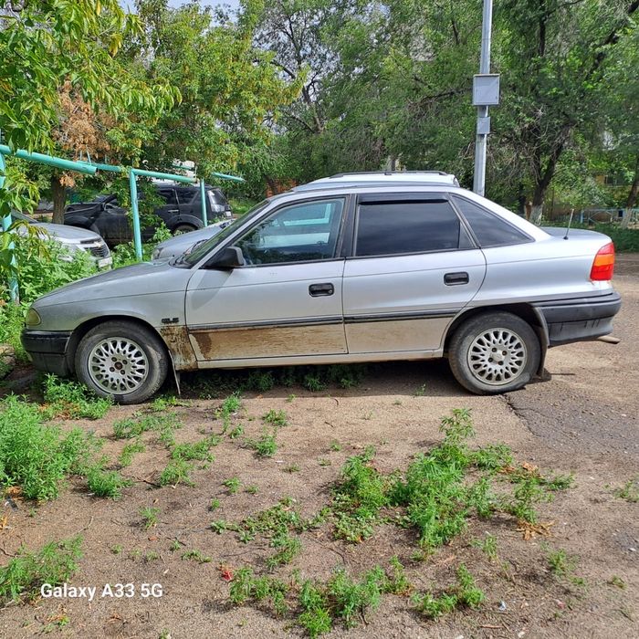 Продам опел астра