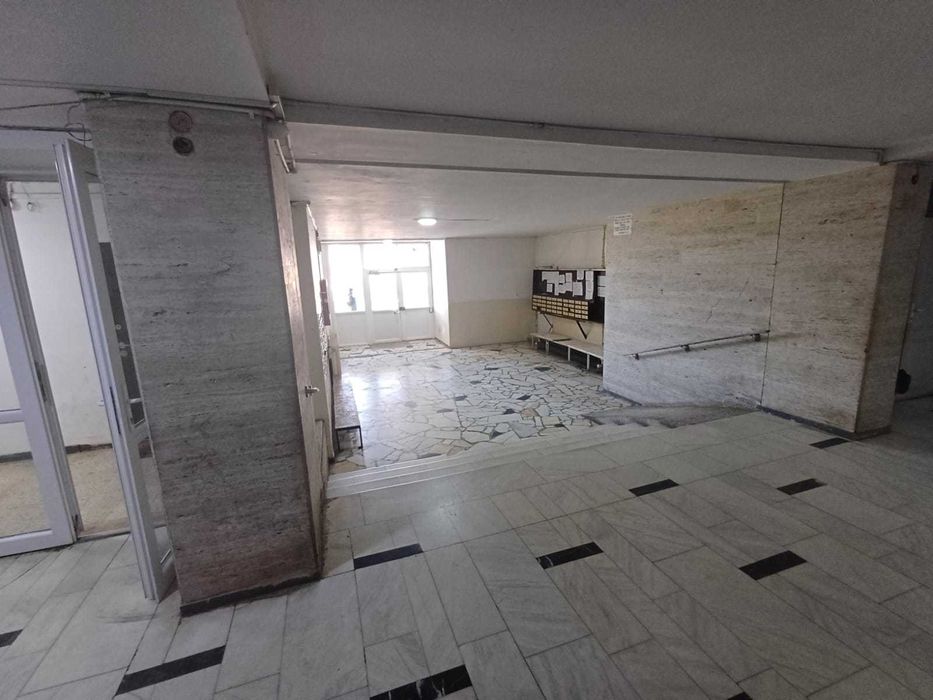 Proprietar inchiriez garsoniera