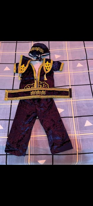 Продам костюм нацанальный