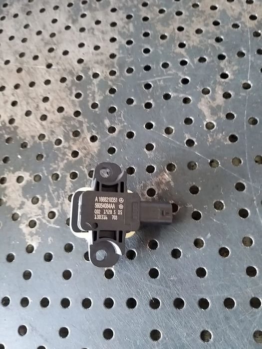 Senzor impact jeep grand cherokee 4 wk wk2 a1668210351 56054084aa