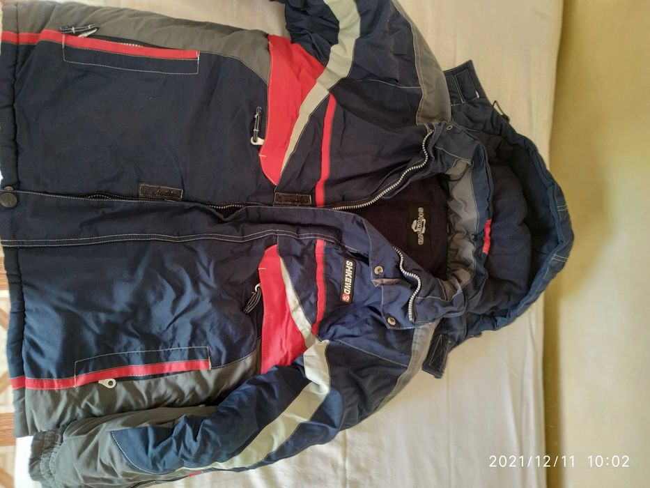 Продаются детские куртки