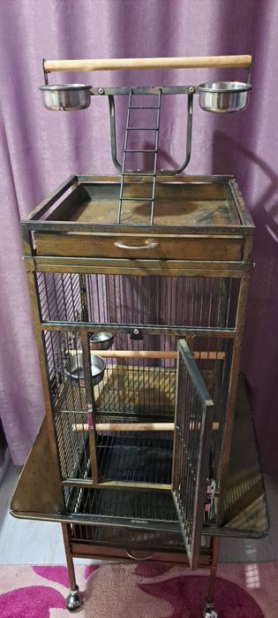 Масивна клетка за средни и големи папагали