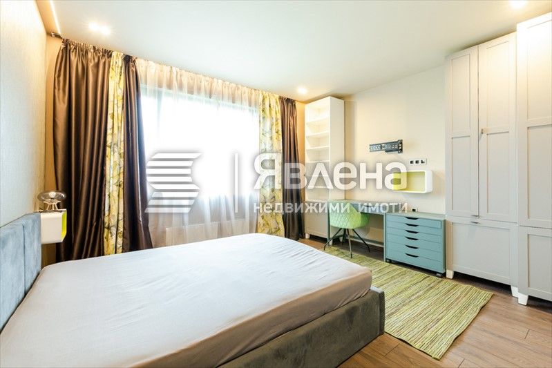 Продава се Къща в с. Панчарево, Област София-град - 335 кв.м за 1881 €/кв.м - Снимка #11