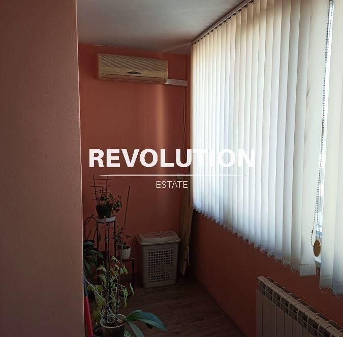 Продава се Тристаен апартамент в Варна, Младост 2 - 84 кв.м за 1667 €/кв.м - Снимка #14