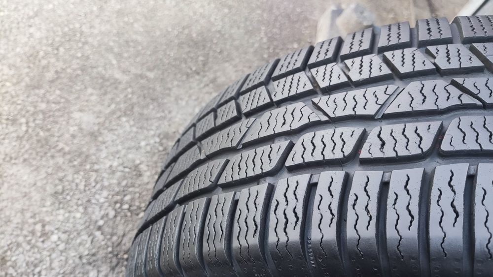 2бр. зимни гуми 205/60/16 Continental Winter Contact 
dot23
7mm