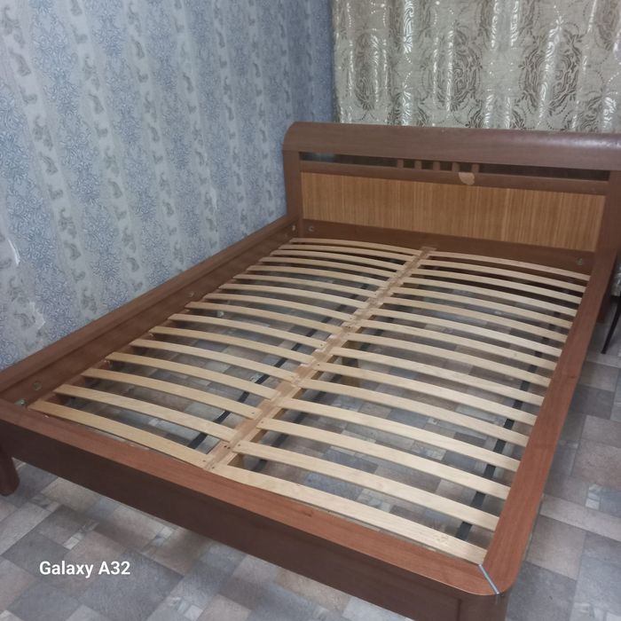 Кровать б/у срочно