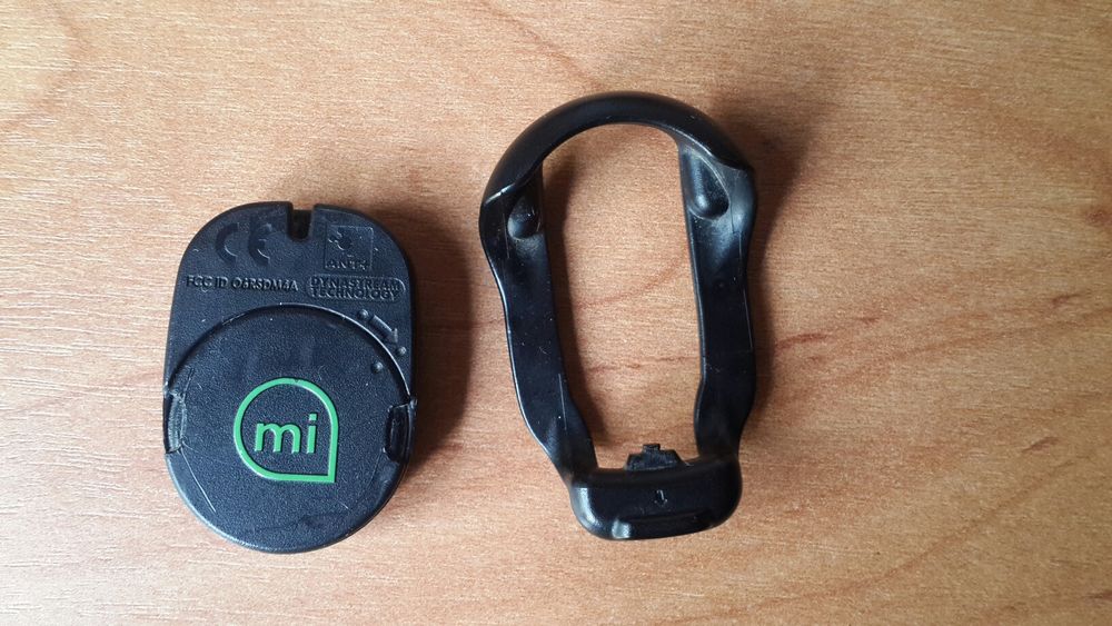 Adidas датчик каденса для ходьбы и бега