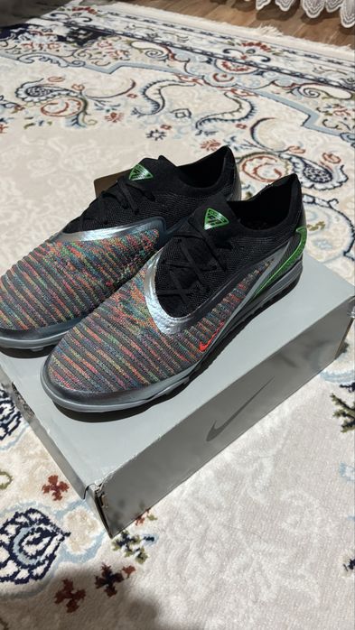 Сороконожки nike phantom 6