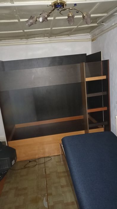 Двухспальная кровать