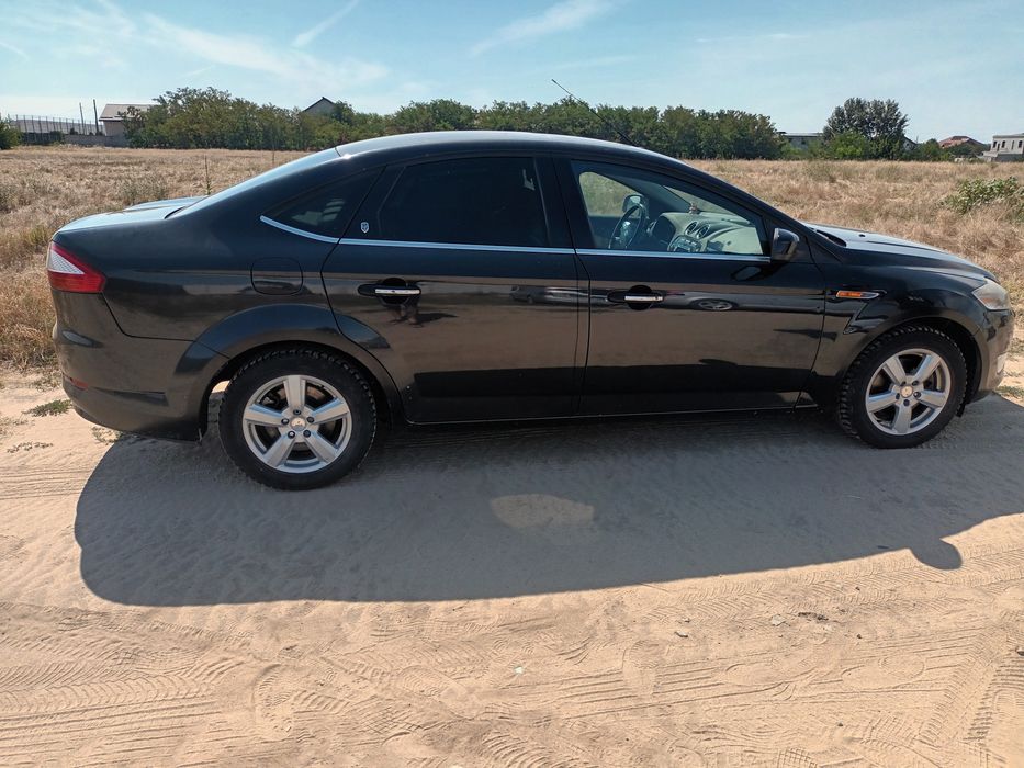 Dezmembrez Ford Mondeo mk4 2.0 tdci QXBA XENON NAVI piele distronic  europa