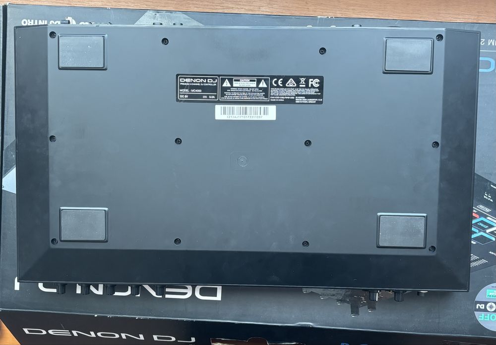 Consola DJ Denon MC4000