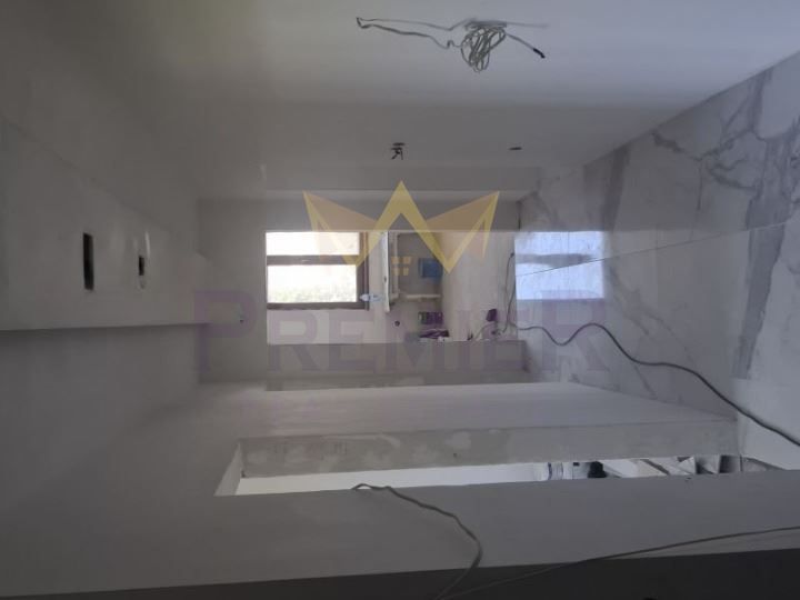 Продава се Четиристаен апартамент в Провадия - 140 кв.м за 438 €/кв.м - Снимка #4