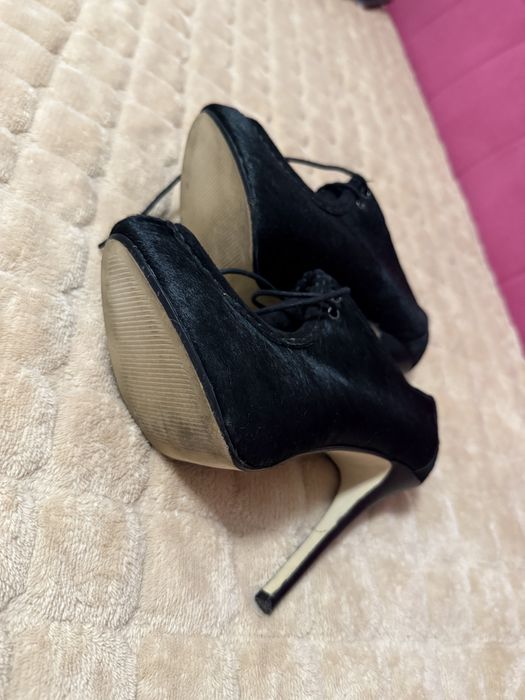 Елегантни дамски обувки DUNE