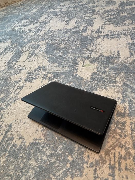 Продам ноутбук packard bell