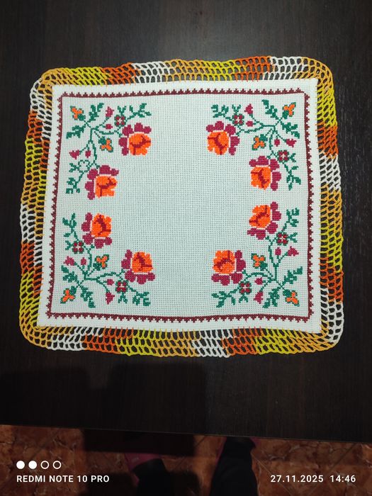 Batiste cusute de mână