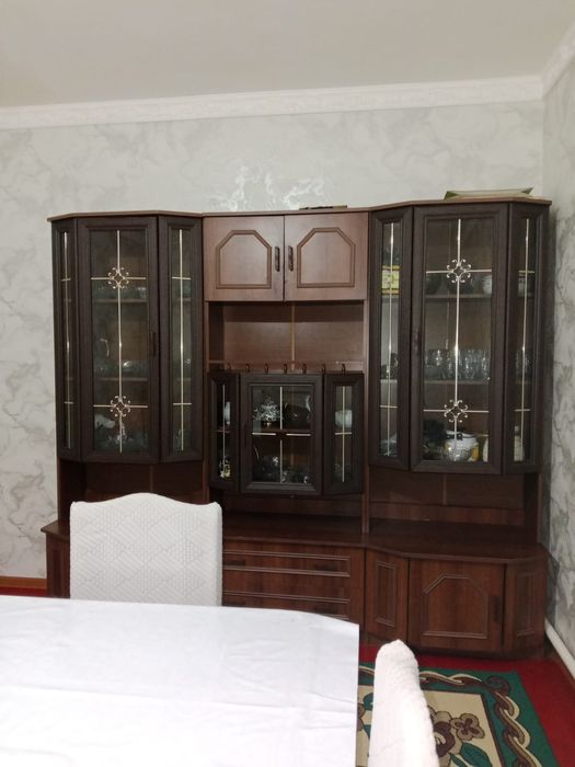 Продам стенку и прихожку