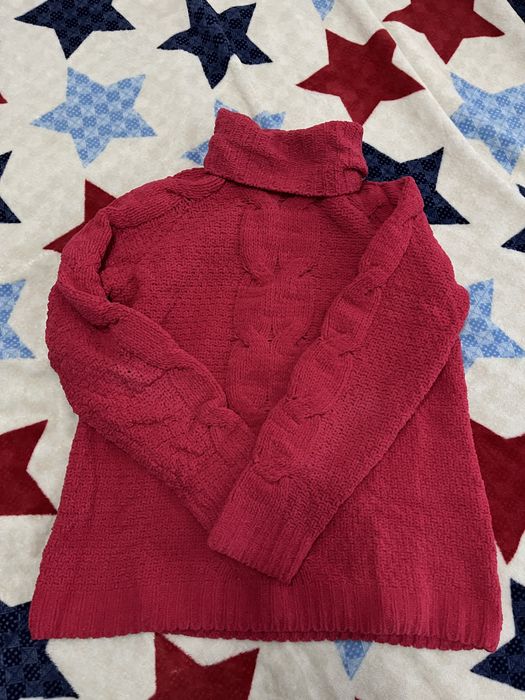 vand pulover gros pufos