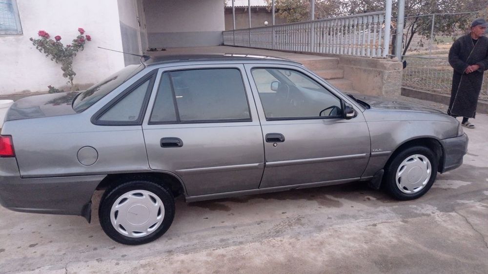 Nexia2. 2015 yıl 1.6 mator  süper salon Srocna