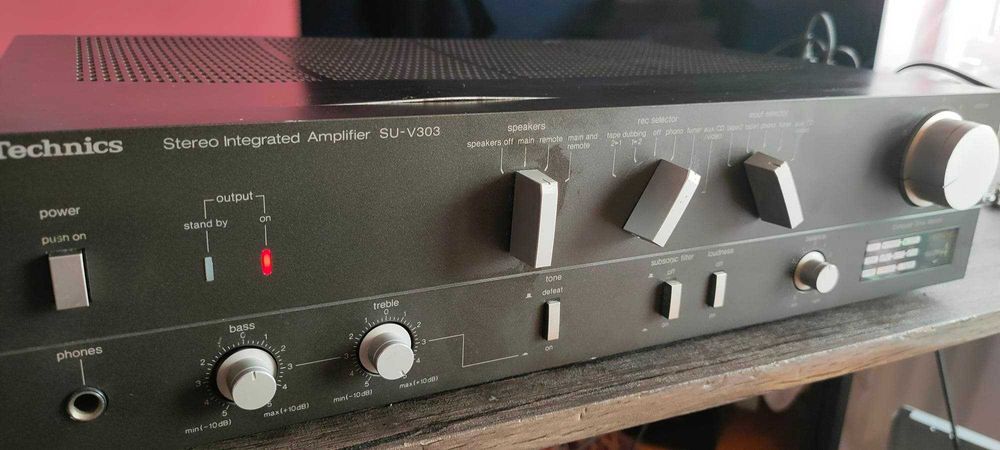 Technics SU -V303