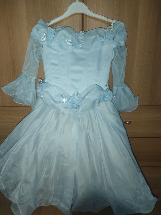 Платье на девочку