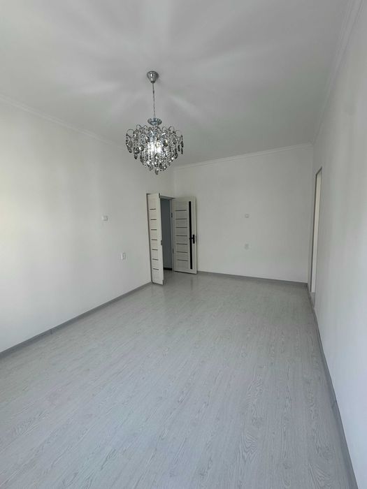 Продается 1/3/5  19кв 2/3 балкон