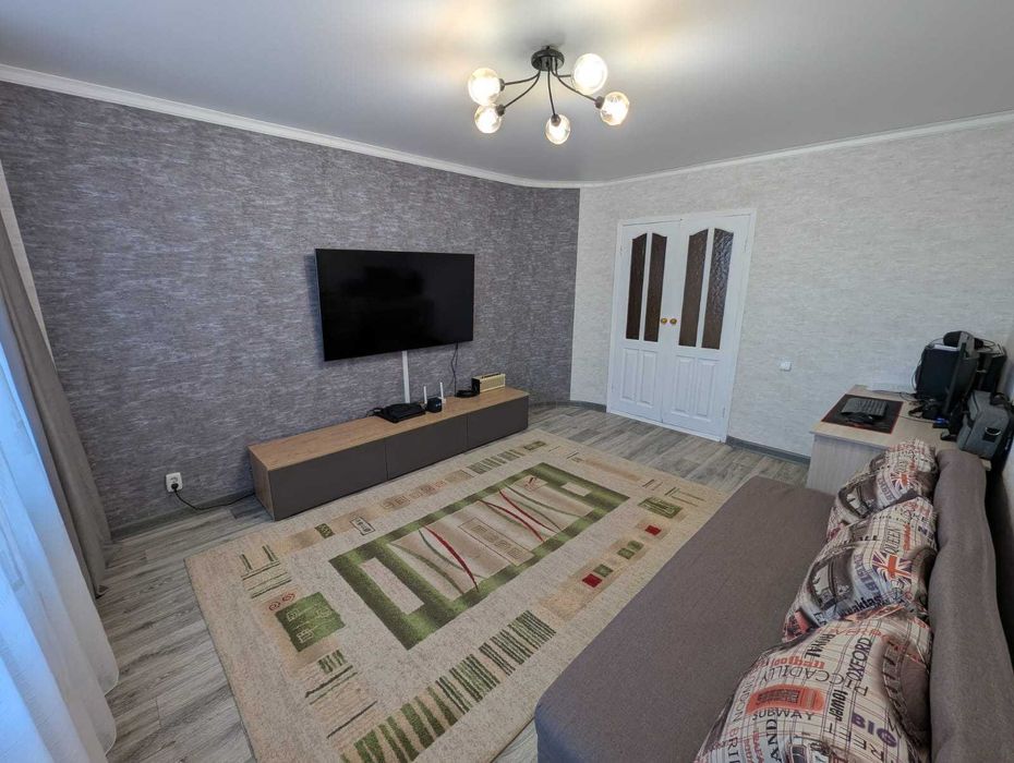 Продам 3х комн кв 8мкр