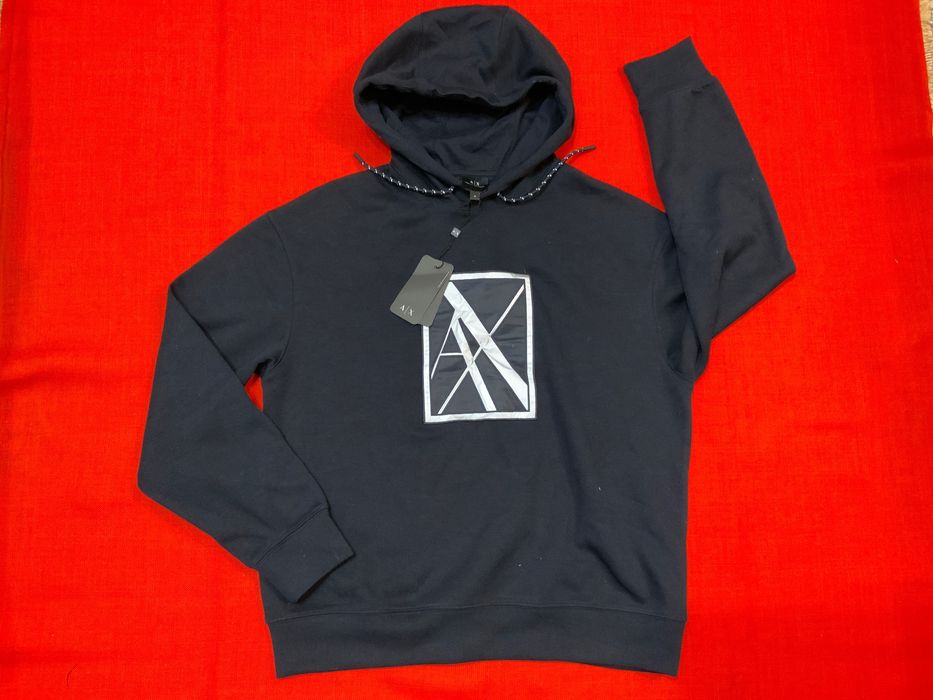 Armani-оригинален суичер 48 м