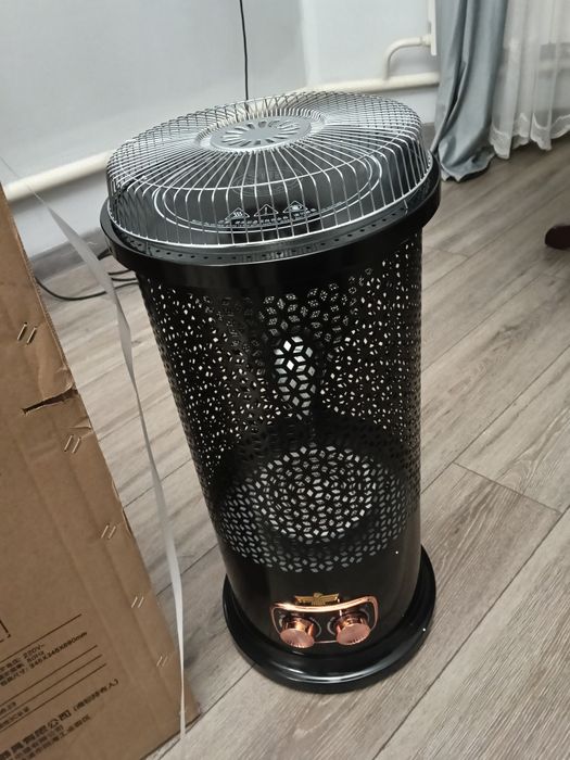 Обогреватель для помещений   кварцево-инфрокрасный.