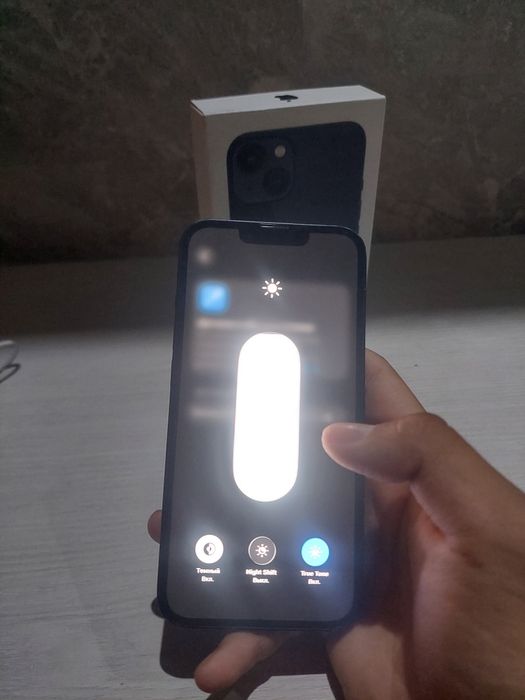 Продам  айфон 13 Iphone 13
