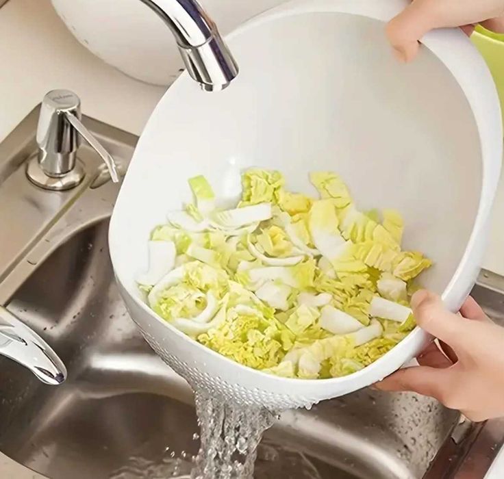 Купа с цедка за измиване на ориз, леща, киноа и плодове