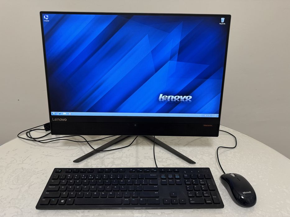 Desktop AIO Lenovo