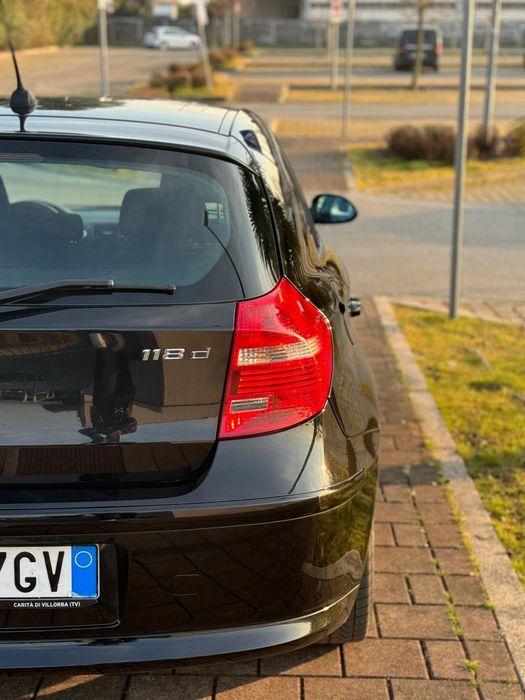 BMW 118d Futura