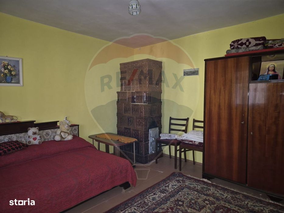 Casă de vânzare cu 4 camere si anexe in Horgești-Recea