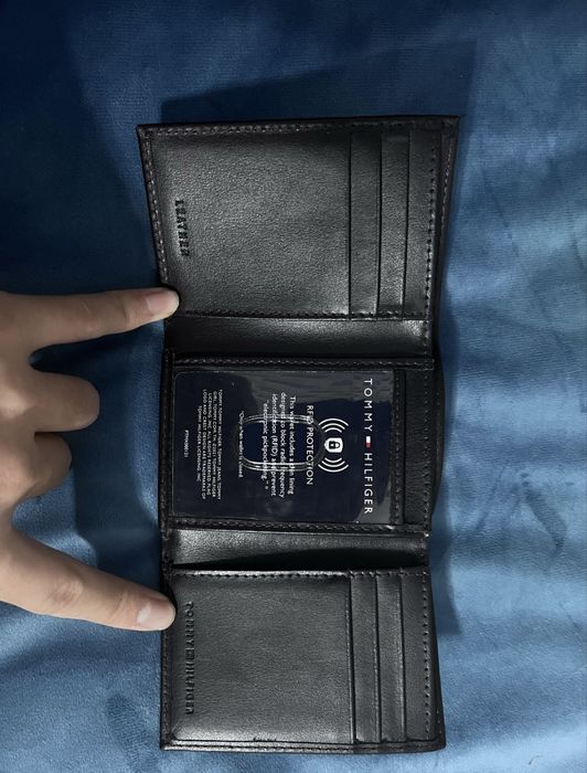 Tommy Hilfiger Wallet