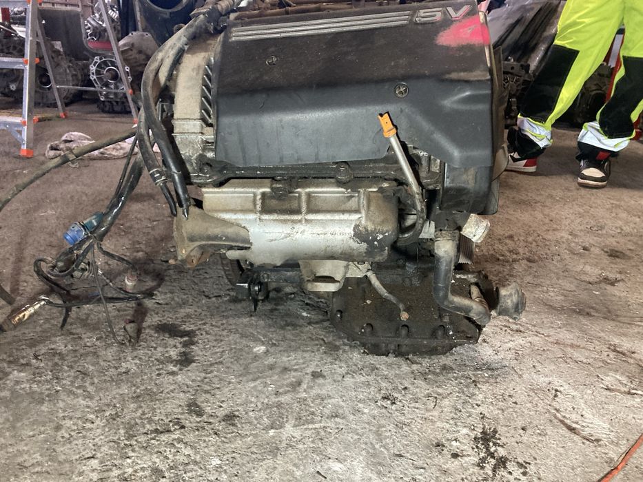 Audi a6 c5 2.8i 193кс Двигател