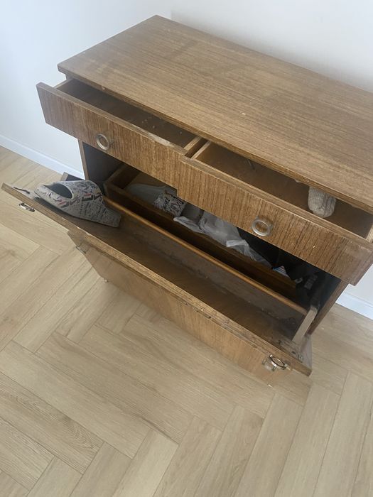 Самовывоз обувница