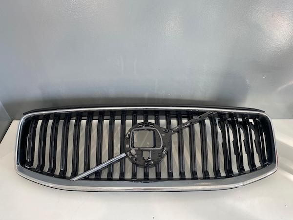 Grila radiator fata VOLVO XC60 2020+ Facelift 32291032 32291019