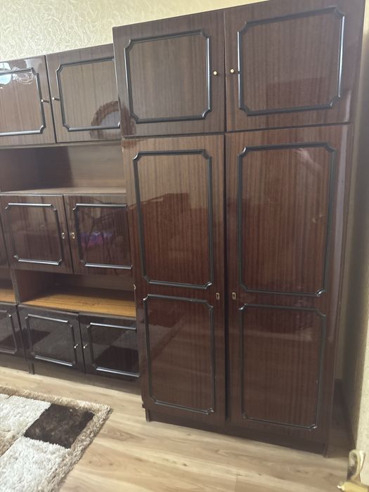 Стенка немецка, в гостинную. Мебель