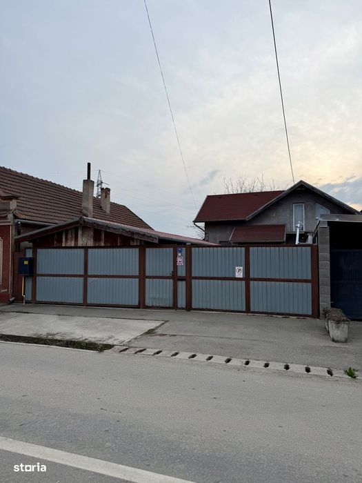 Casă spațioasă în Oradea, Episcopia, Bihor, teren 762 mp