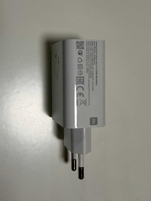 Xiaomi 15 – 12GB RAM / 128GB, на 8 месеца