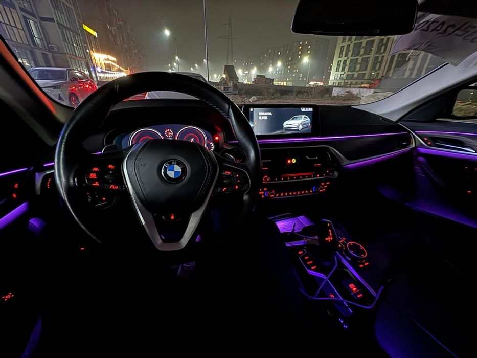 BMW G30 2018г 2L Twin power turbo