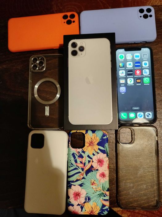 iphone 11 pro max запазен или бартер за лаптоп